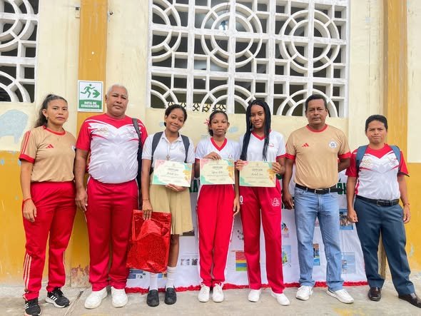 ✨✨Ganadores del concurso de pintura✨✨